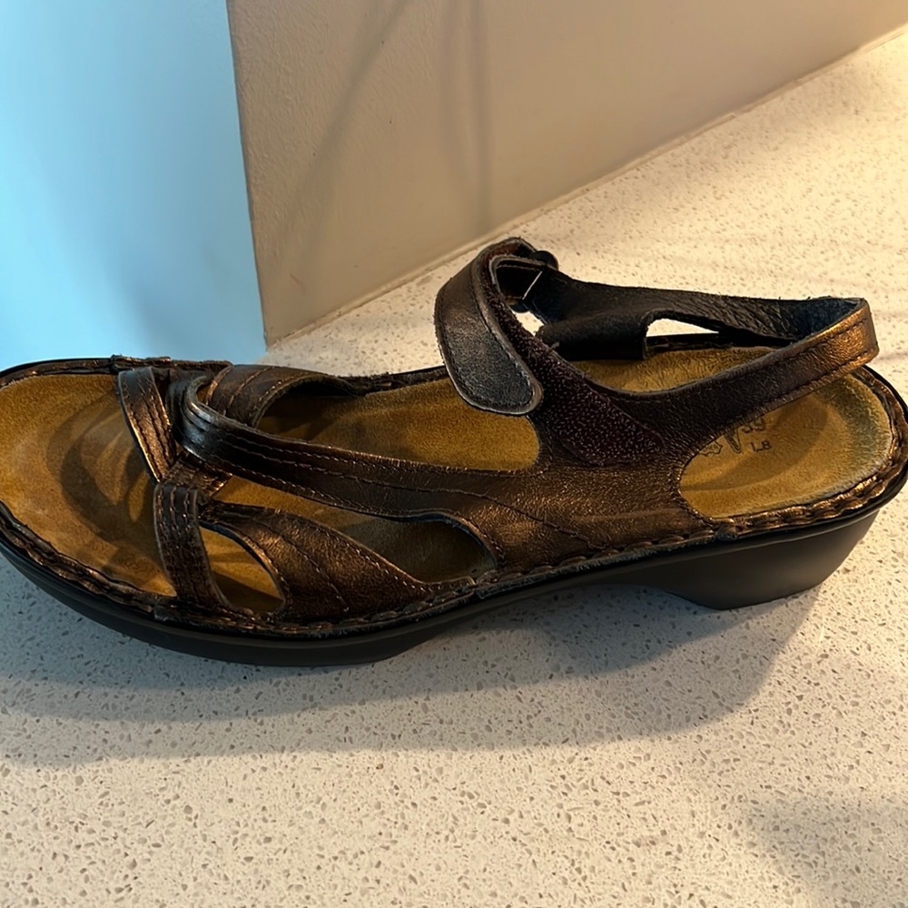 Naot Sandals size 39